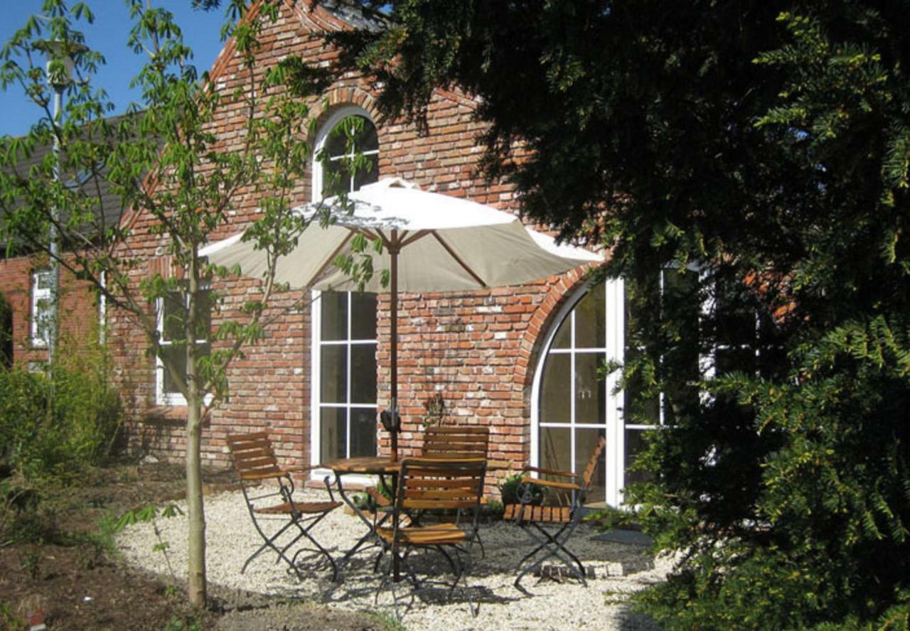 Upleward Cottage Krummhörn エクステリア 写真